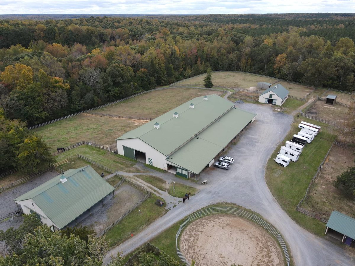Oakdale Equestrian Center — photo 4 of 5